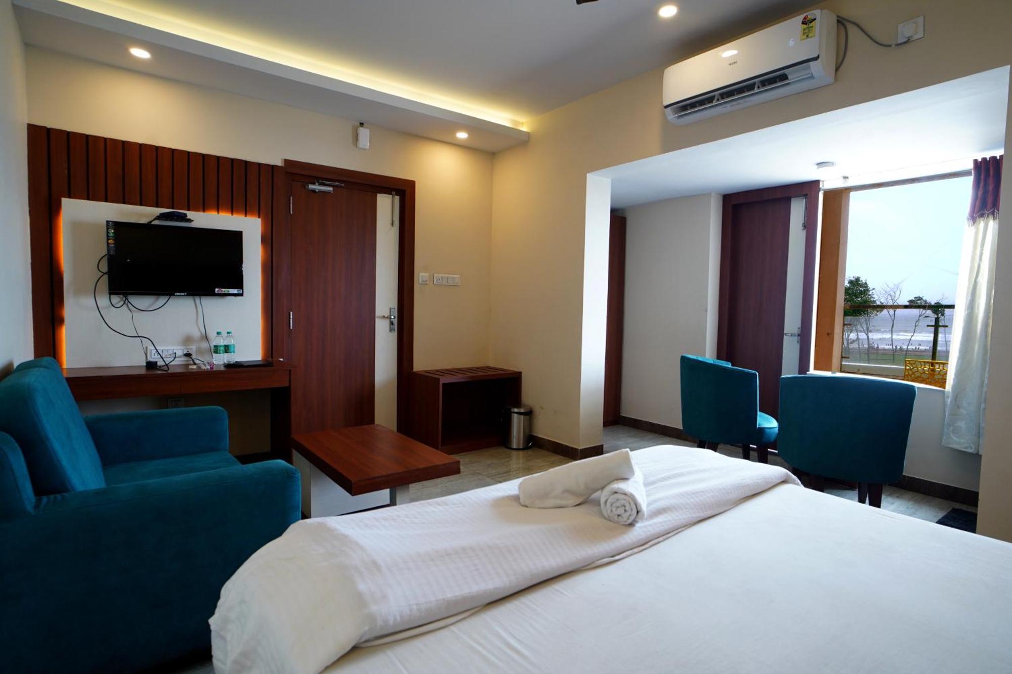 Royal Sea View !! Beach Front With Free Wifi !! ดีกา ภายนอก รูปภาพ