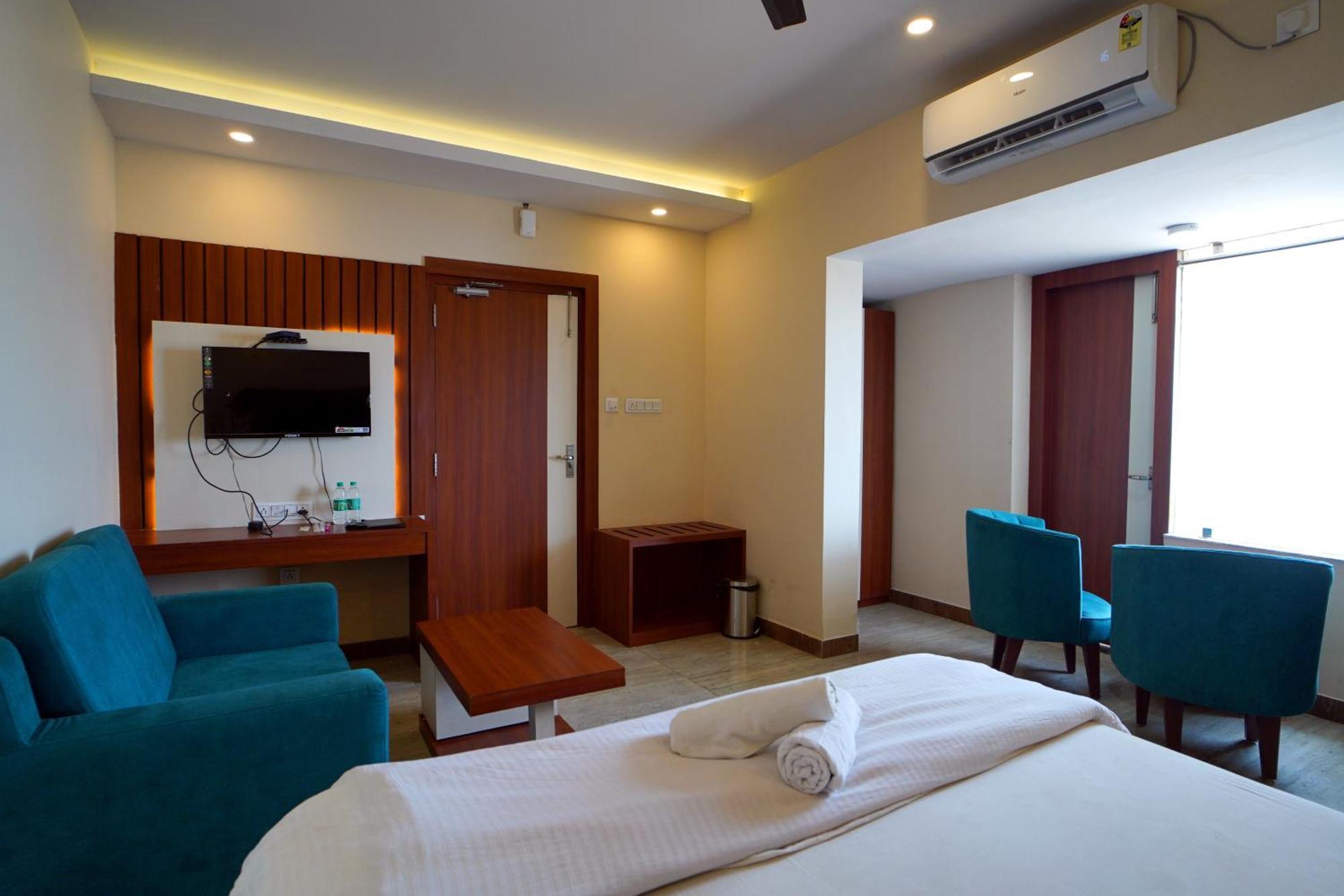 Royal Sea View !! Beach Front With Free Wifi !! ดีกา ภายนอก รูปภาพ